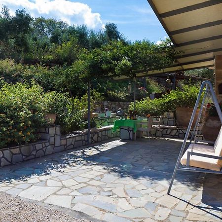 Вилла The Olive House Kondomarion Экстерьер фото